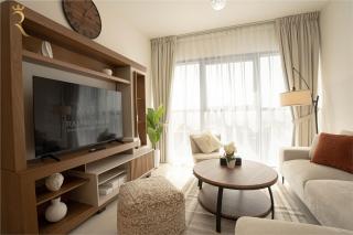 Luminous 2BR Apartment with Cozy Charm - Abu Dhabi - 3