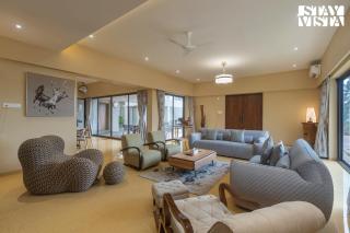 StayVista at Villa Lemonade with BBQ & Bonfire - 5