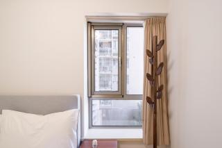 Modern 2BR 1 Living Room Suite Near Xujiahui Metro - 2