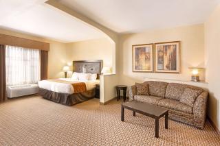 Comfort Suites Moses Lake - 9