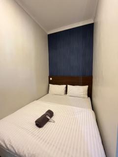 Hotel Pasarbaru Inn - 8