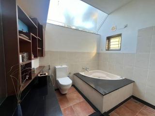 Private Villa On The Beach, ecr - 3