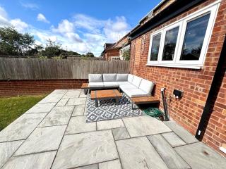 Modern 2 Bed Home in Coventry with EV charger - 7