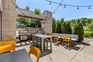 Home2 Suites By Hilton Youngstown - 9