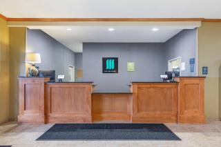 MainStay Suites Stanley - 2