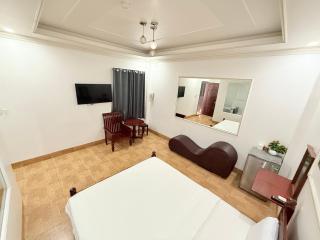 Hotel 5 Sao - Bến Lức - 3