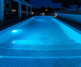 Holiday home Voga - Maslinica - 9