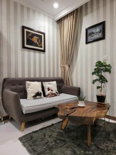 Vinhomes Grand Residences - 2