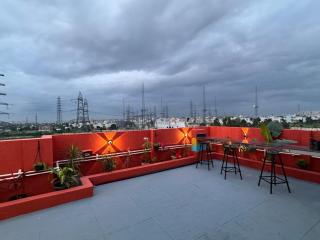 Sandy Skydeck a private terrace suite with AC and BBQ Grill - 6