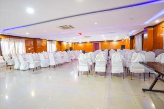 FabHotel Millennium Suites - 5