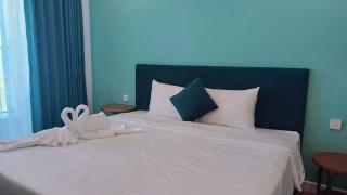 Green Hilside Apartment - 9