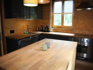 Chalet with Views, Privacy & Fire in Kaprun - 1