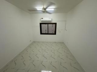 ستوديوهات اول ساكن في الخوير للإيجار الشهري First-resident studios in Al Khuwair for monthly rent - 2