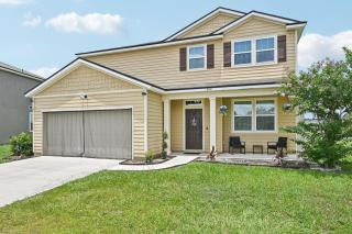 Lakefront Luxury Retreat 5BR - 5