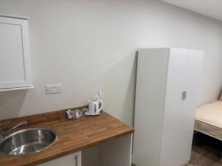 3 Central London Studios near Shoreditch - 9