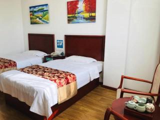 GreenTree Inn Dongying Xisi Road Huachuang Building - 7