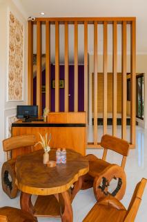 Omah Poer Modern Tropical Villa - 4