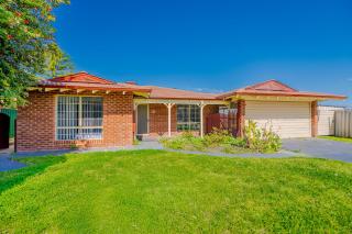 Bright Airy Retreat with Garden - 5