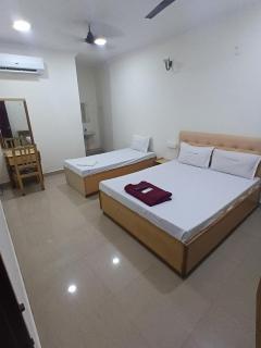 Hotel Thalapathi - 2