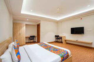 FabHotel White Pearl - 5