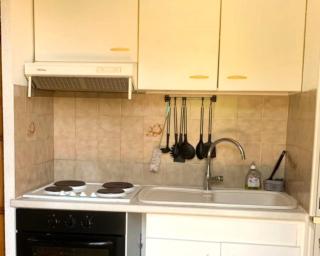 Beautiful house for 5 with swimming pool - 3