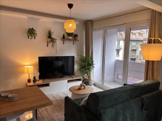L'escale direct access to train station ideal location - 1