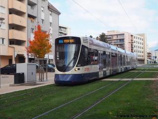 La Suite - tram access and private parking - 6