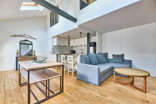 Central Duplex Metro 158 Direct Louvre Access - 9