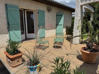 T3 cosy Piscine, Spa, Parking - 9