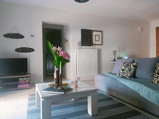 Efi's House - 6