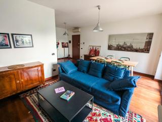 Large Apartment with Terrace - 5