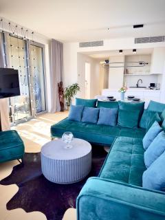 Sky Park Sunrise Apartment, 2 Bedrooms, Downtown - 0