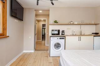 One-Bedroom Apartment in Old Tbilisi - 8