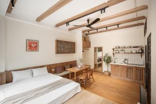 EMALIA Centre Building-Old Quarter-Elevator-Bathtb-Laundry - 7