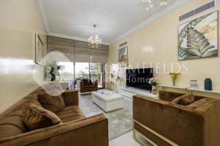 Bloomfields Luxurious 2BR Maid Room - 1