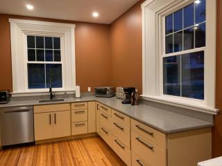 Riverbend Berkshire East Basecamp - 8