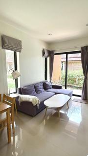 White Pearl 2BR Beachfront House Malibu Seaview - 0