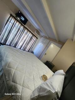 Wampex Guest House - 9