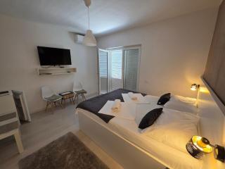 Bed & Breakfast Dora - 8