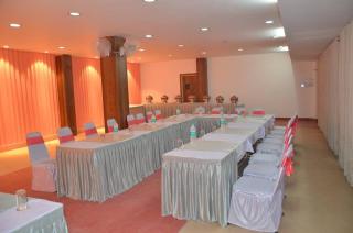 Khajaurao Inn bhopal station - 4