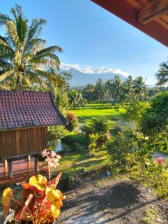 Nataqueen Bungalows Lombok - 1