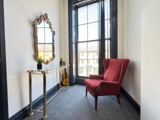 Pembroke Place Private Room 12B - 7