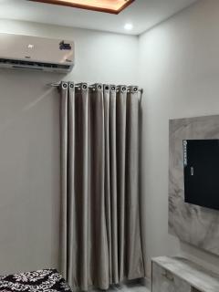 2nd Home Apartments - 4