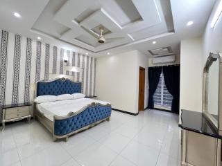 Luxury Villa in Islamabad Margalla hills - 5