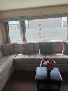 sea view caravan park - 0
