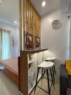Spacious Studio Camaya Coast Beach Condo 203, Sea View with Balcony - 5