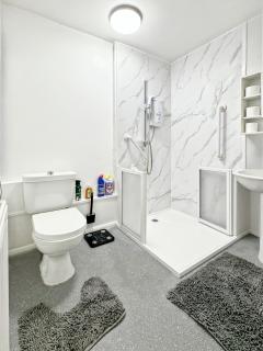 Entire 1-Bed Flat Central Location Short Stays - 3