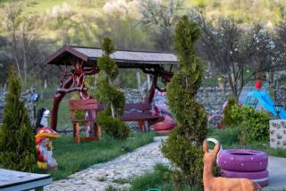 Camping, Picnic Merișor Bănița Hunedoara - 7