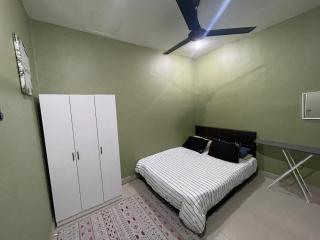 Homestay Farish Pantai Lagenda - 7