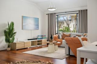 Beachside Stay, Cafes Nearby, 100Mbps WiFi - 9